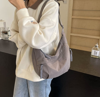 🩷Heiße Verkäufe 50% RABATT🩷Designer Direktverkauf👜Damen Mode einfarbig Nylon Crossbody Hobo Tasche