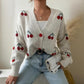 Damen-Freizeit-Cardigan mit Kirschenstickerei und Knöpfen