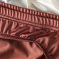 Sexy Slips für Herren mit niedrigem Bund und konturiertem Beutel